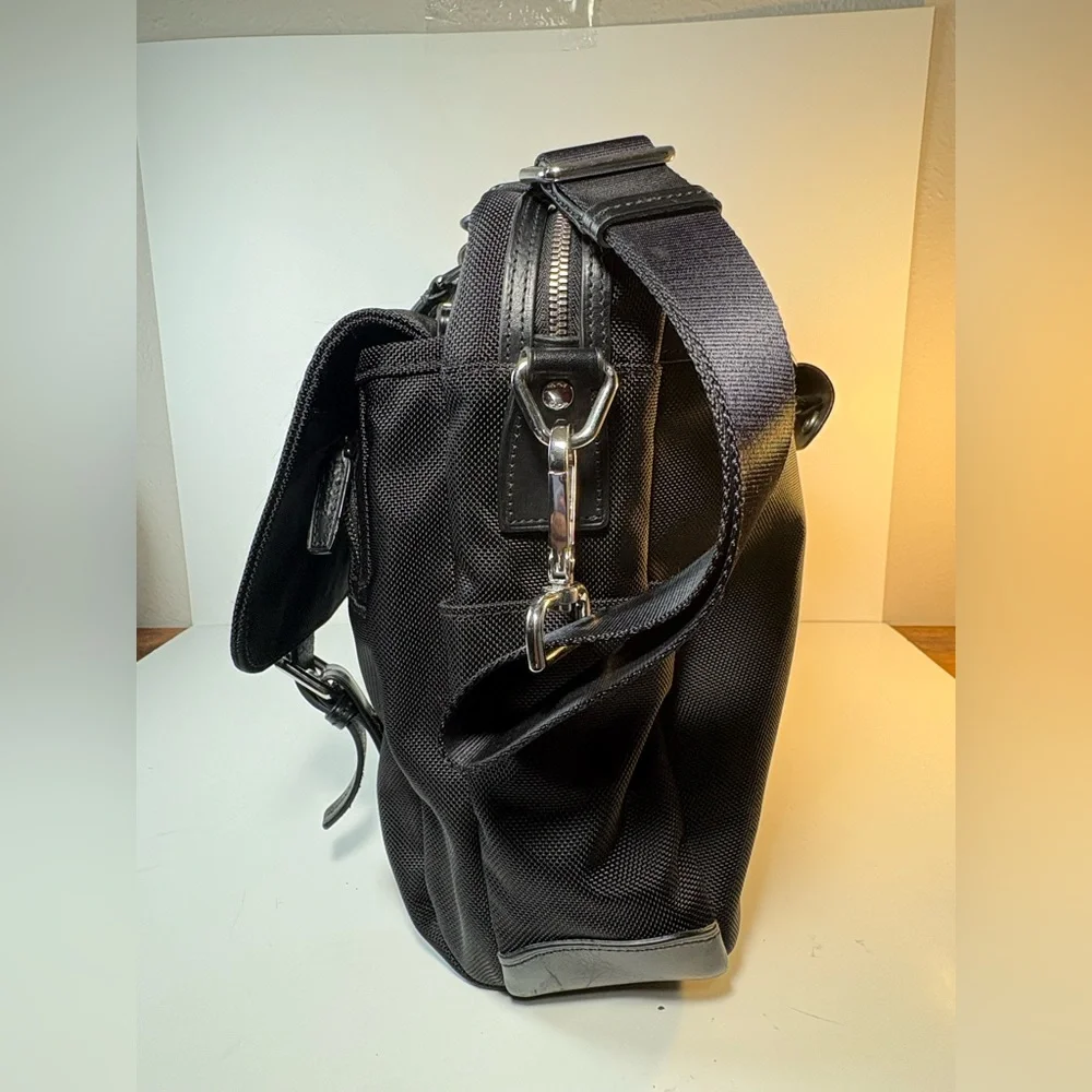 TUMI Laptop briefcase